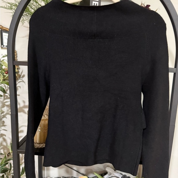 Sage the label Black Women's Sweater size large - Picture 9 of 10